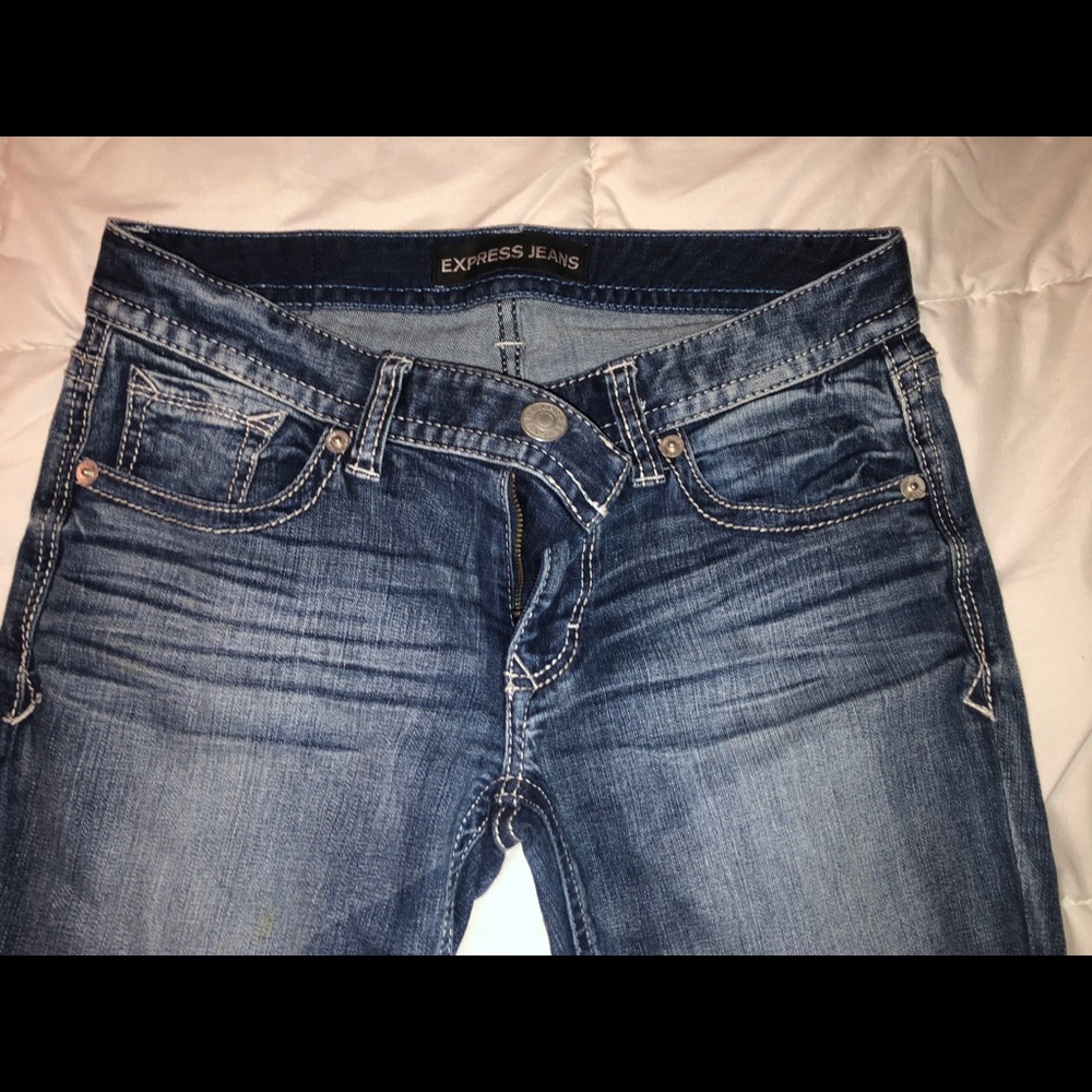 Jeans